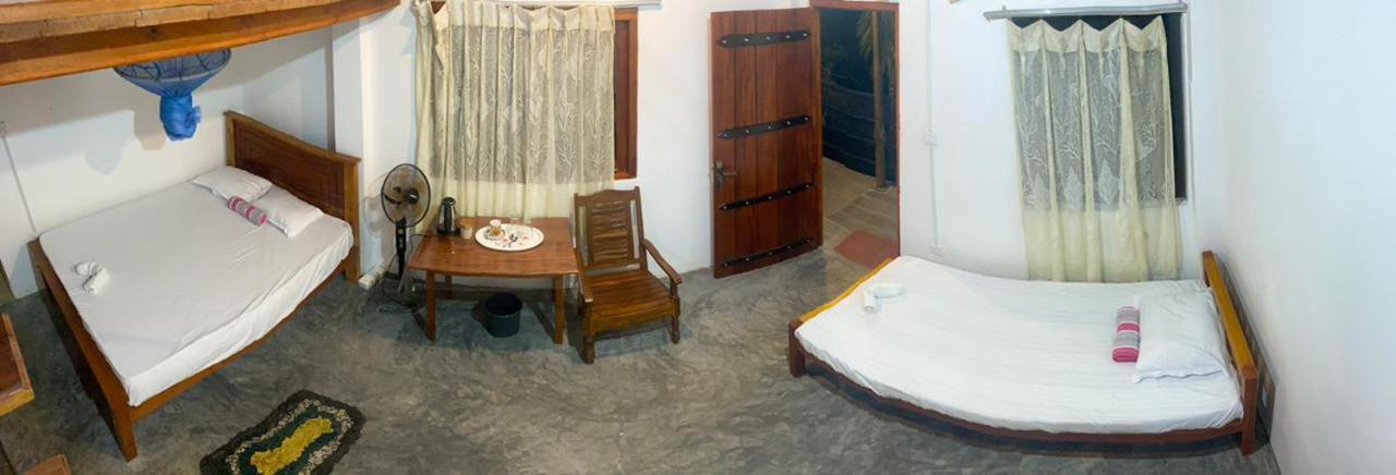 Sunil'S Homestay Sinharaja Kalawana Camera foto